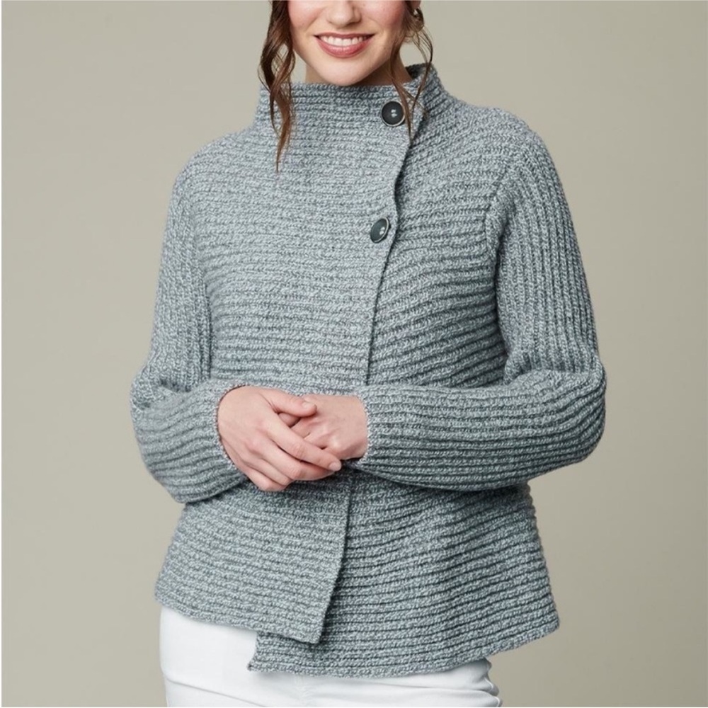 Fisherman out of Ireland merino wool gray button front wrap sweater size large